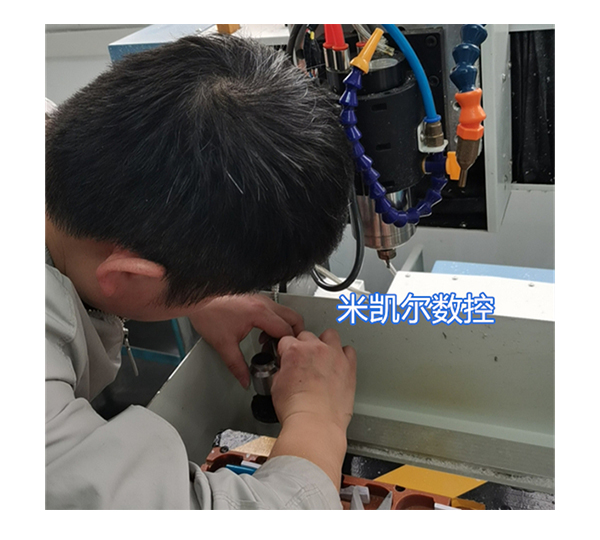 數(shù)控雕刻精雕機(jī)常見的故障有哪些？