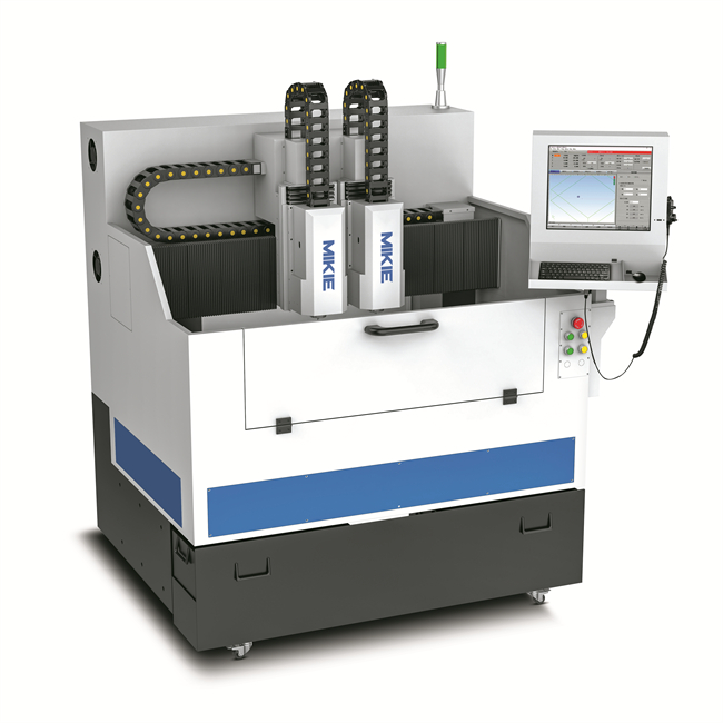 940半罩雙頭雙工作臺(tái)精雕機(jī)